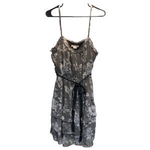 American Eagle women’s belted gray/white floral, ruffled dress, size 12
